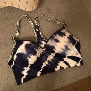 VS SPORTS BRA SMALL